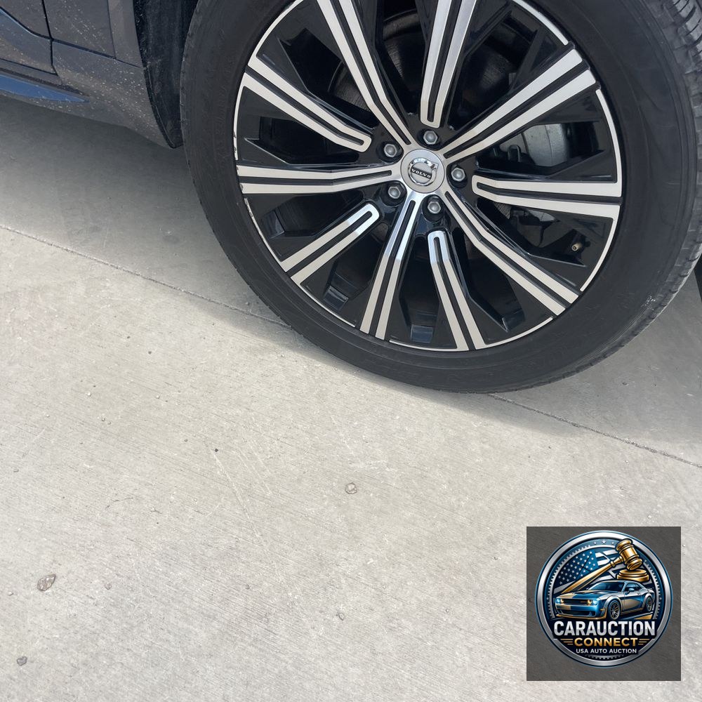 2024 Volvo XC90 B6 - Plus