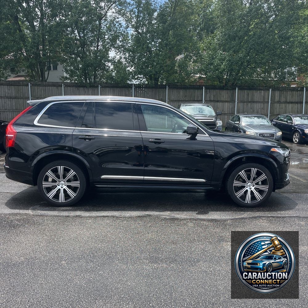 2025 Volvo XC90 B6 - Ultra