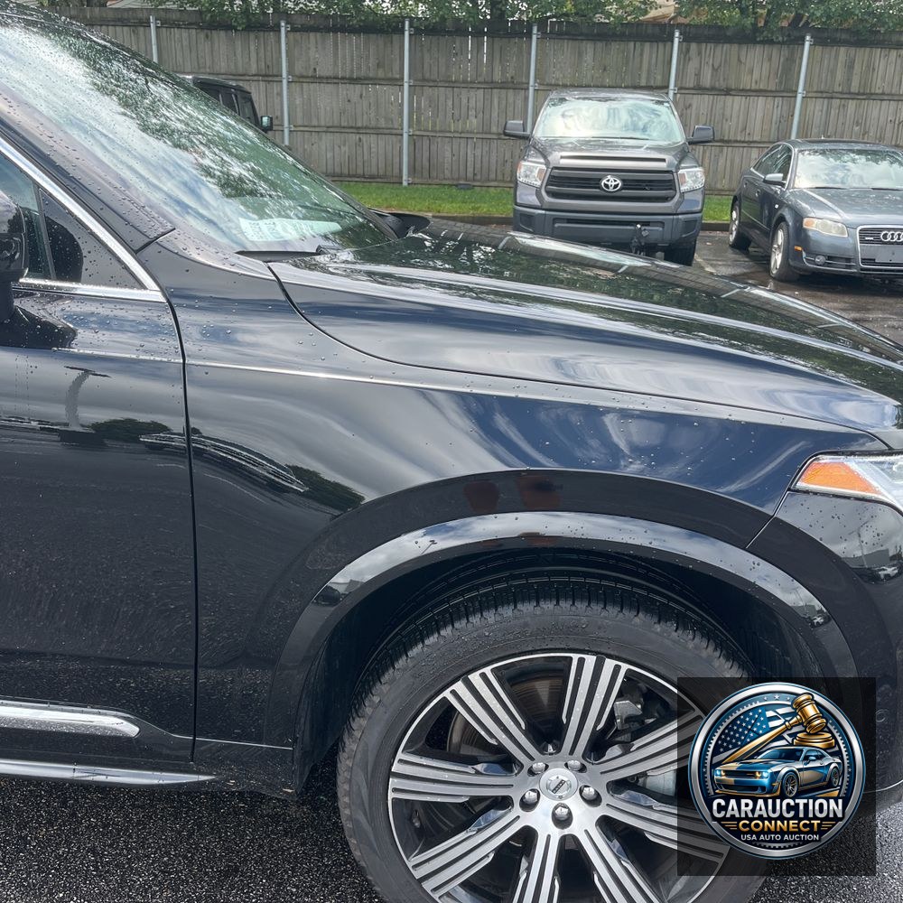 2025 Volvo XC90 B6 - Ultra
