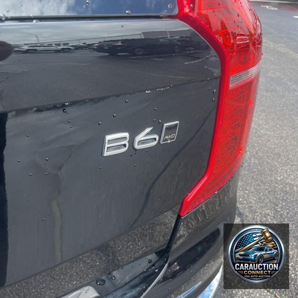 2025 Volvo XC90 B6 - Ultra