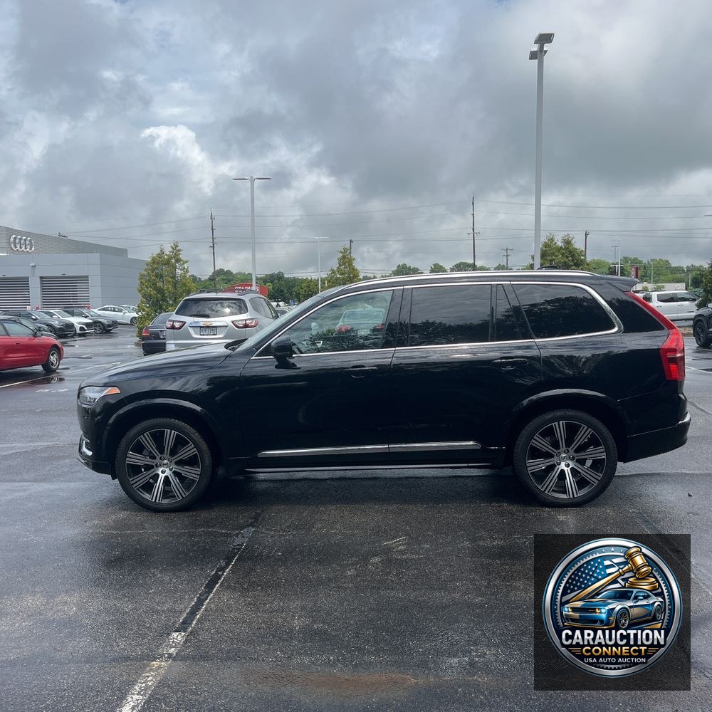 2025 Volvo XC90 B6 - Ultra