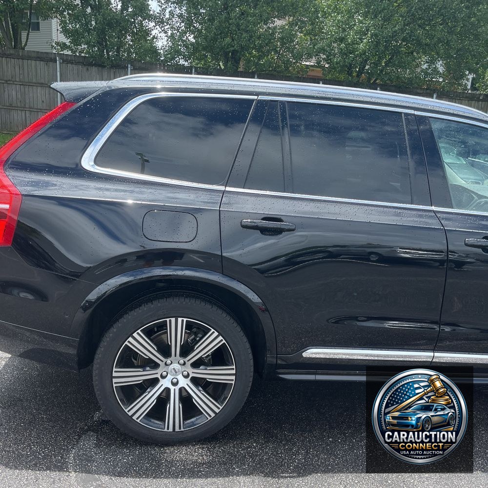 2025 Volvo XC90 B6 - Ultra
