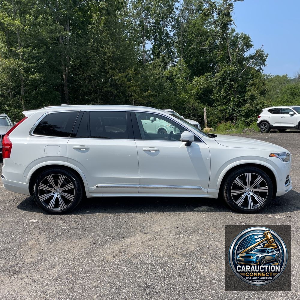 2024 Volvo XC90 B6 - Ultimate