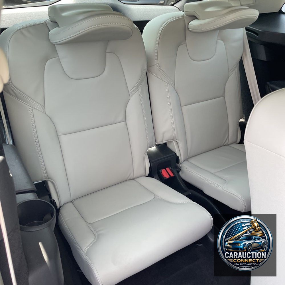 2024 Volvo XC90 B6 - Ultimate