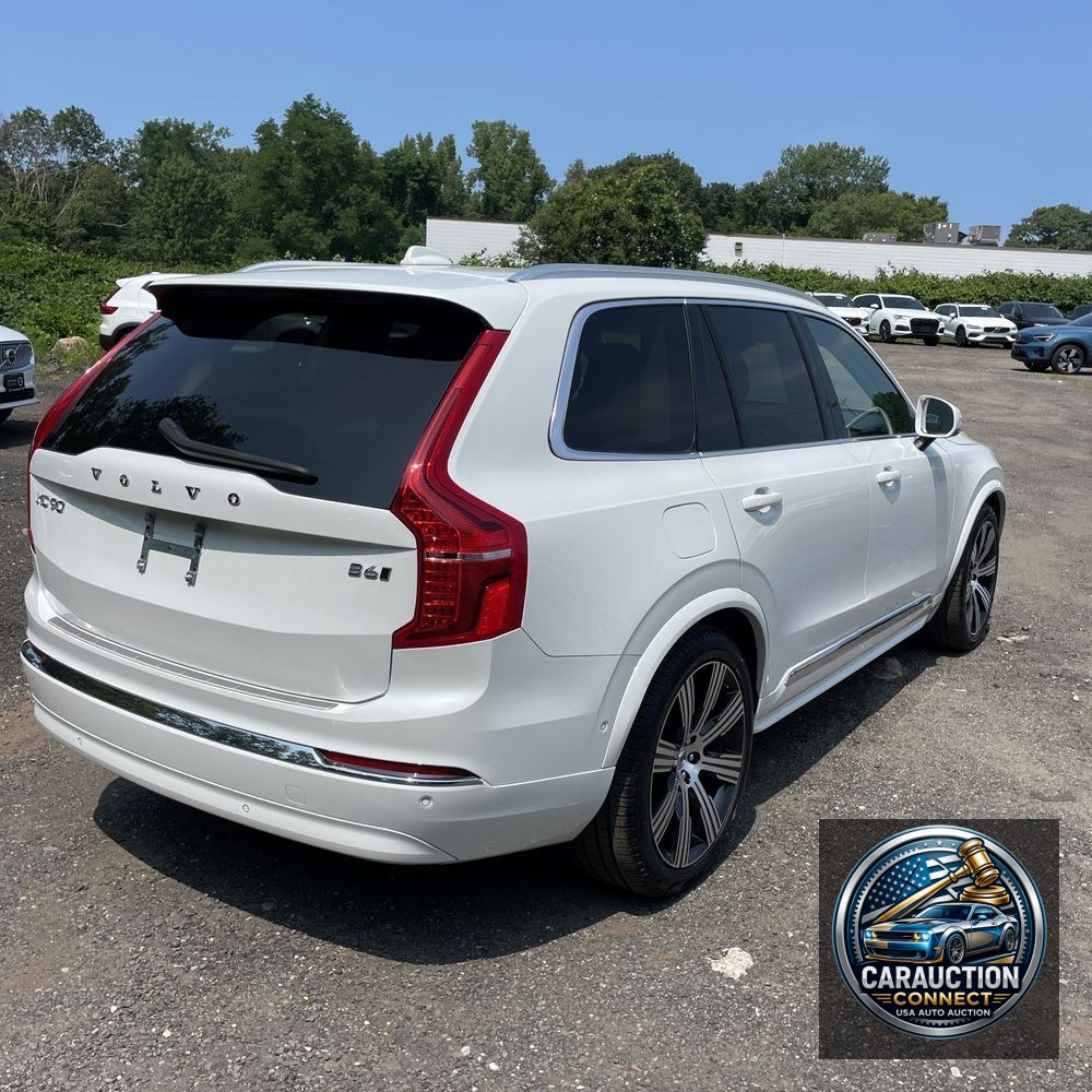 2024 Volvo XC90 B6 - Ultimate