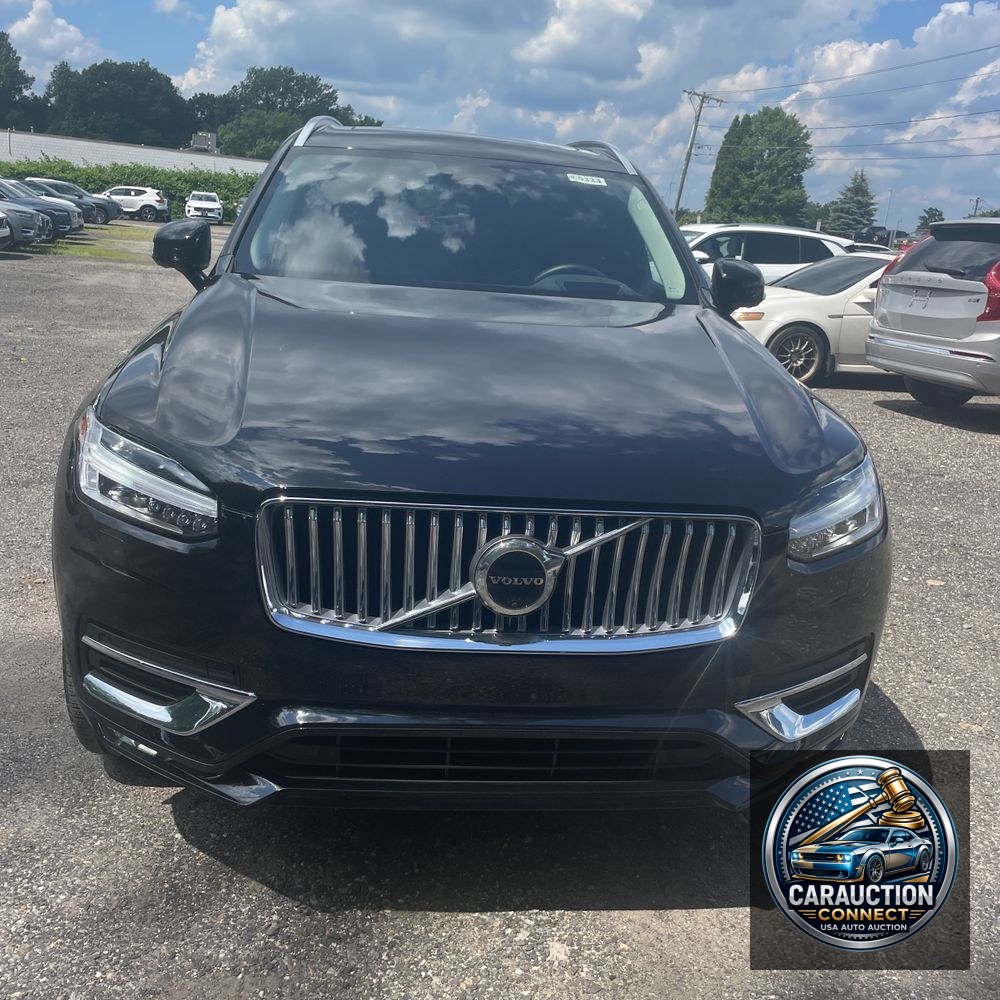2024 Volvo XC90 B6 - Ultimate