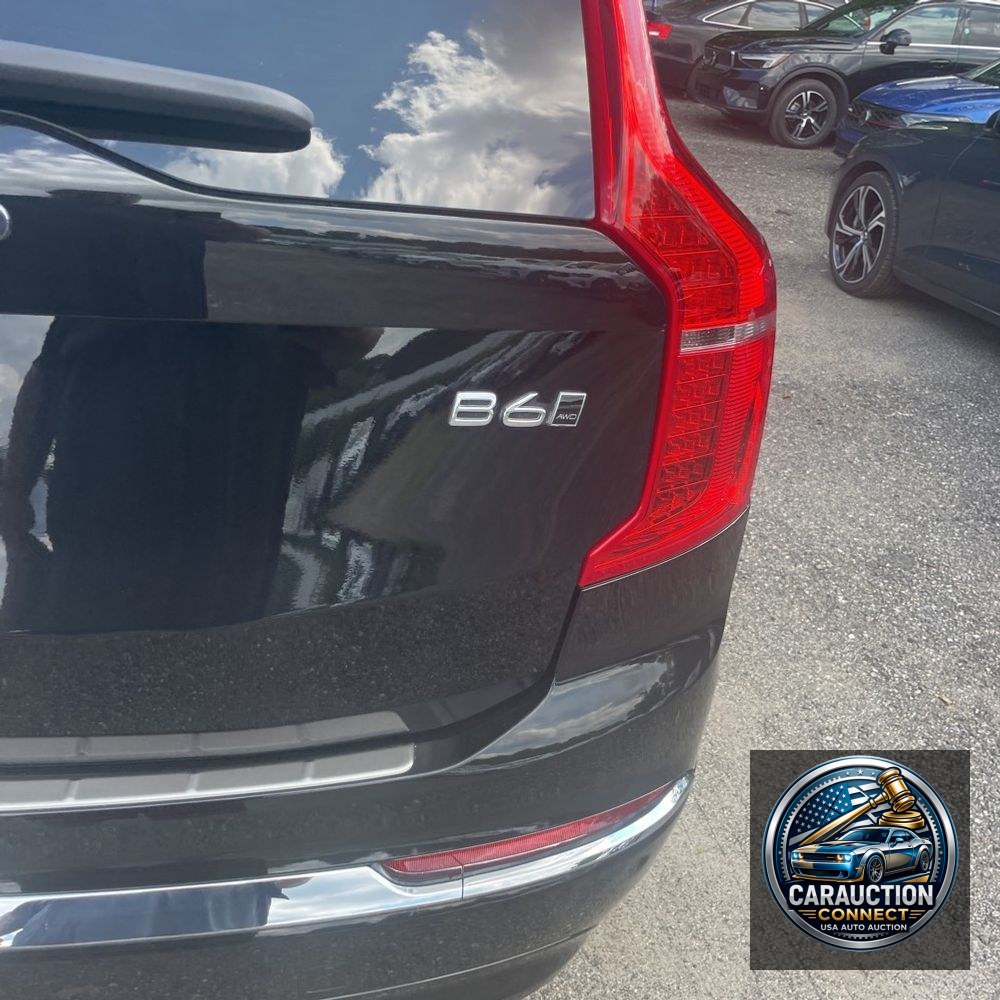 2024 Volvo XC90 B6 - Ultimate