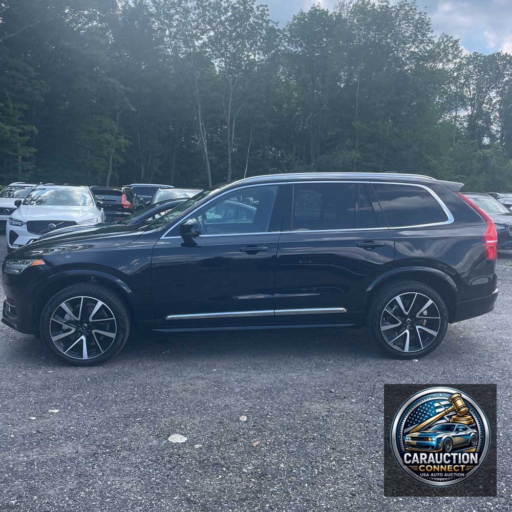2024 Volvo XC90 B6 - Ultimate