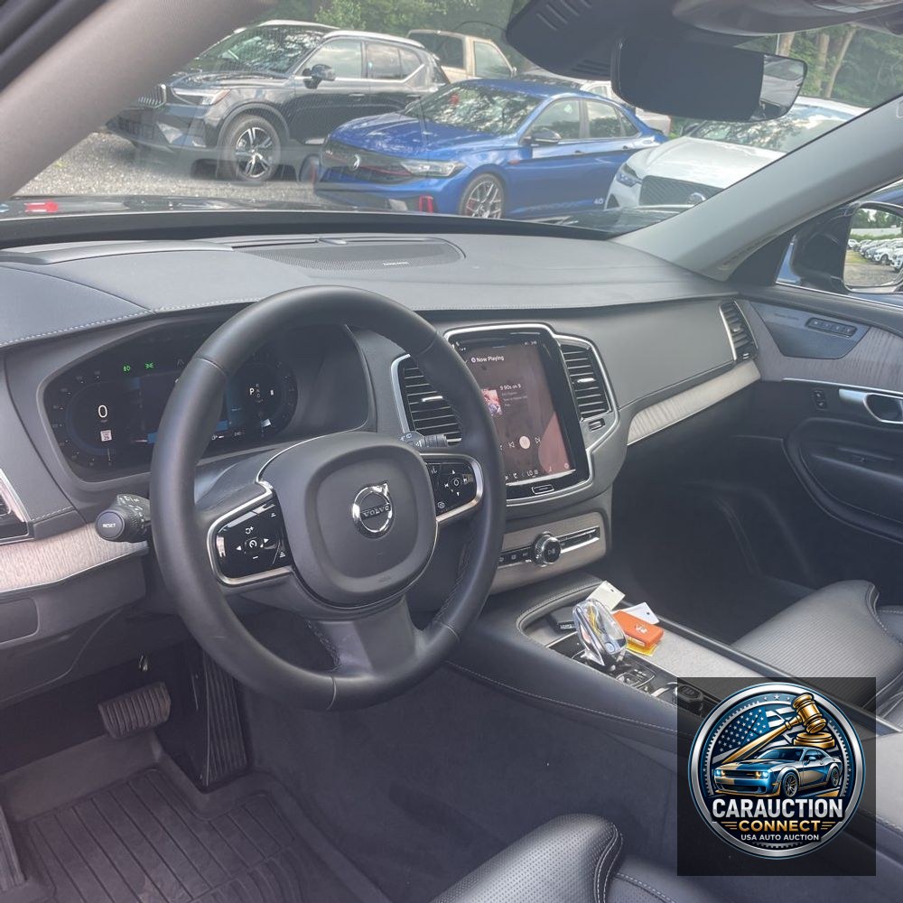 2024 Volvo XC90 B6 - Ultimate