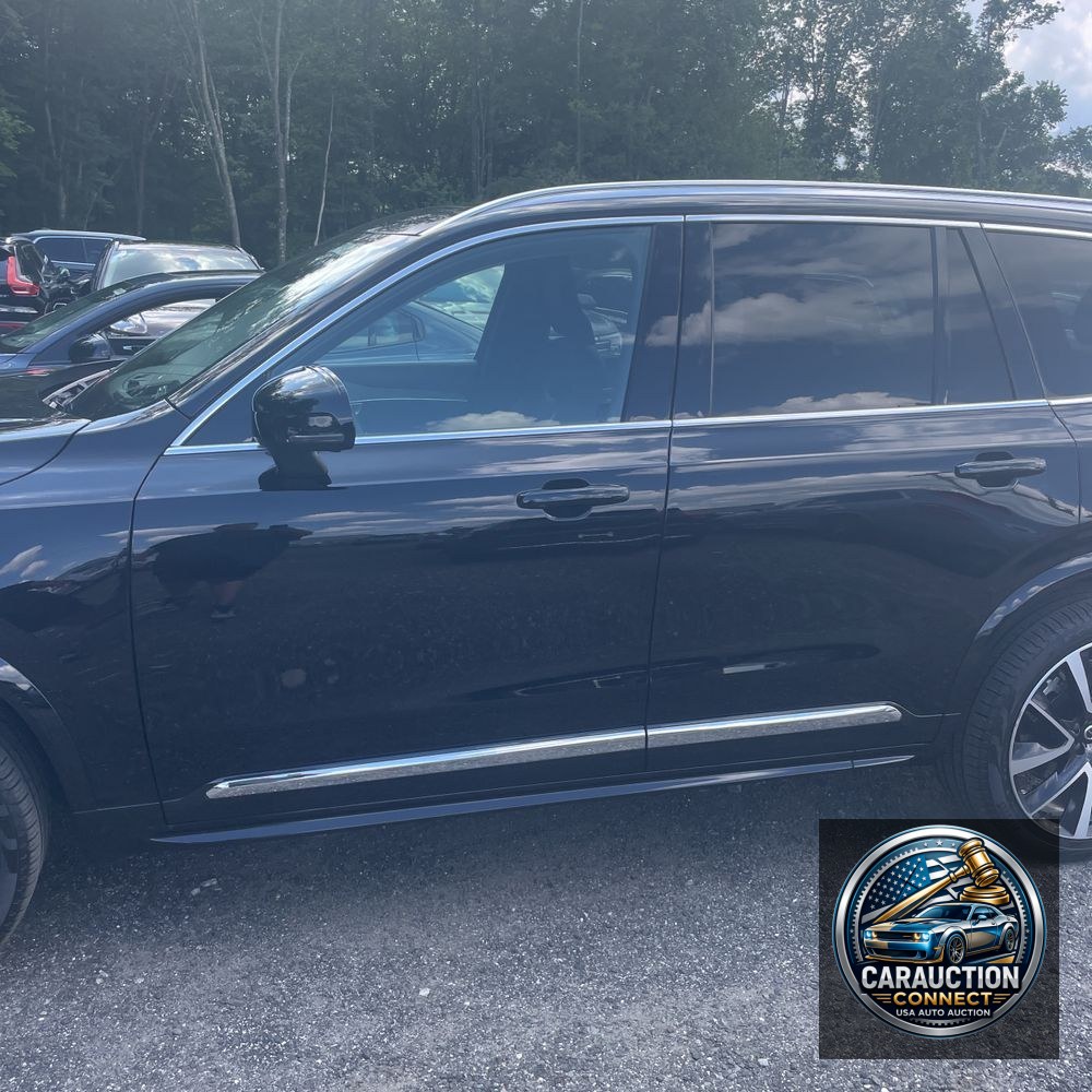 2024 Volvo XC90 B6 - Ultimate