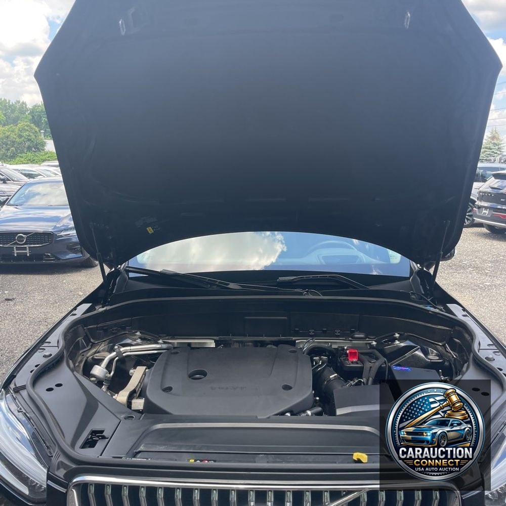 2024 Volvo XC90 B6 - Ultimate