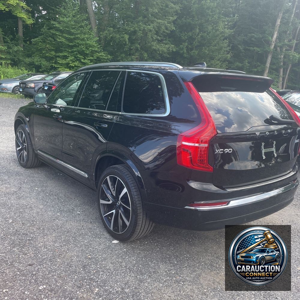 2024 Volvo XC90 B6 - Ultimate