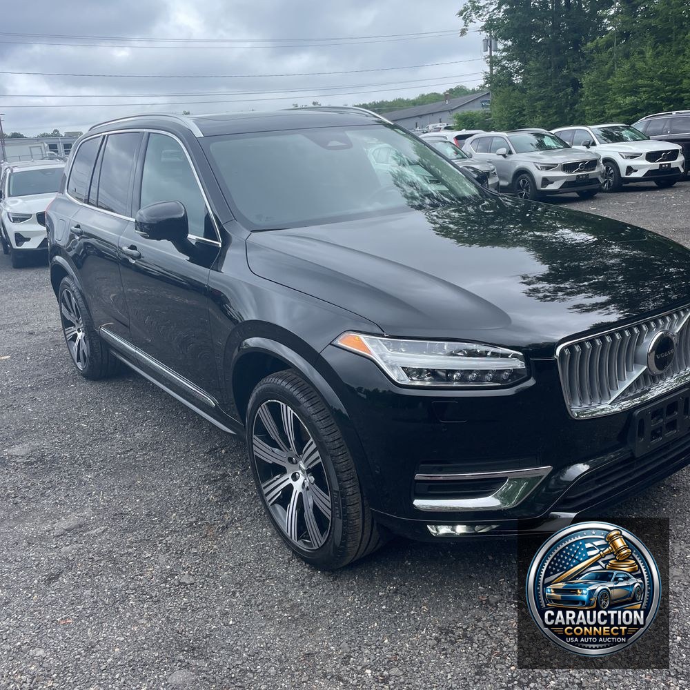 2024 Volvo XC90 B6 - Ultimate