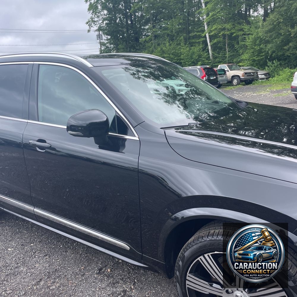 2024 Volvo XC90 B6 - Ultimate