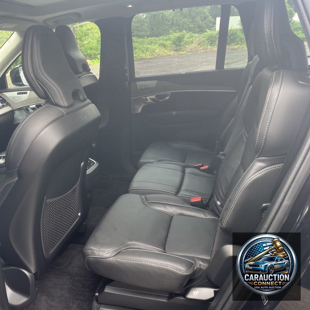 2024 Volvo XC90 B6 - Ultimate