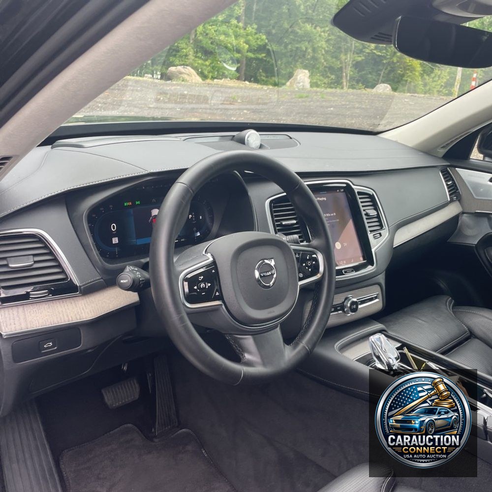 2024 Volvo XC90 B6 - Ultimate