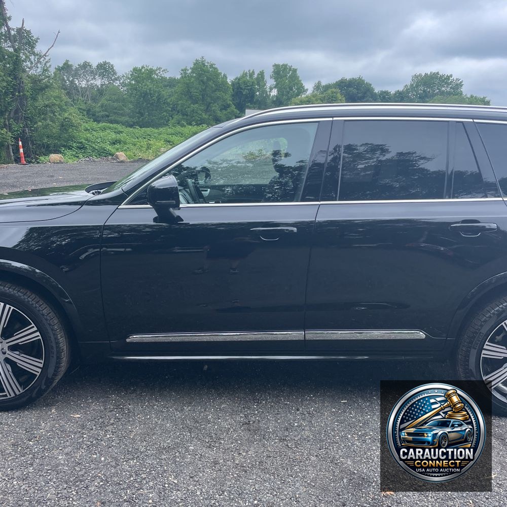 2024 Volvo XC90 B6 - Ultimate