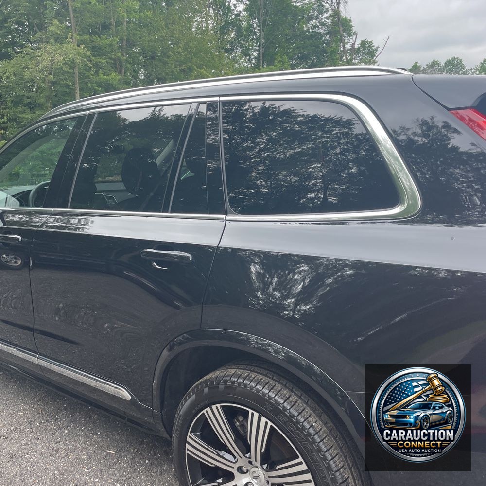 2024 Volvo XC90 B6 - Ultimate