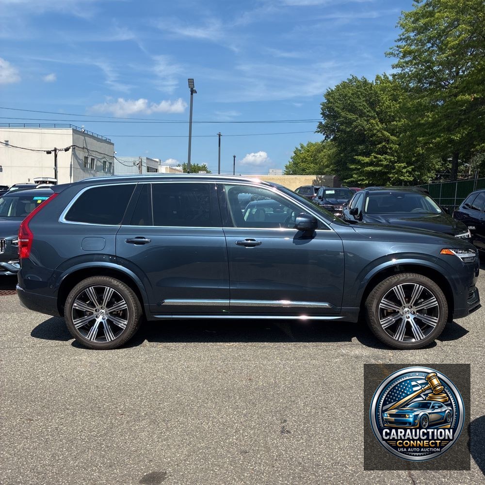 2022 Volvo XC90 T6 - Inscription