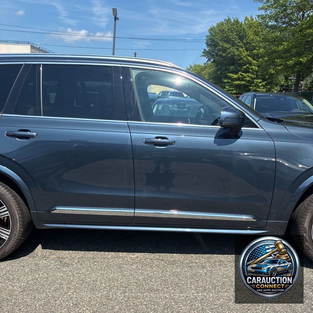 2022 Volvo XC90 T6 - Inscription