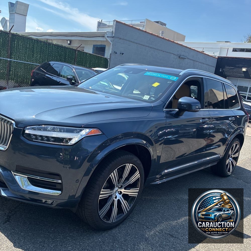 2022 Volvo XC90 T6 - Inscription