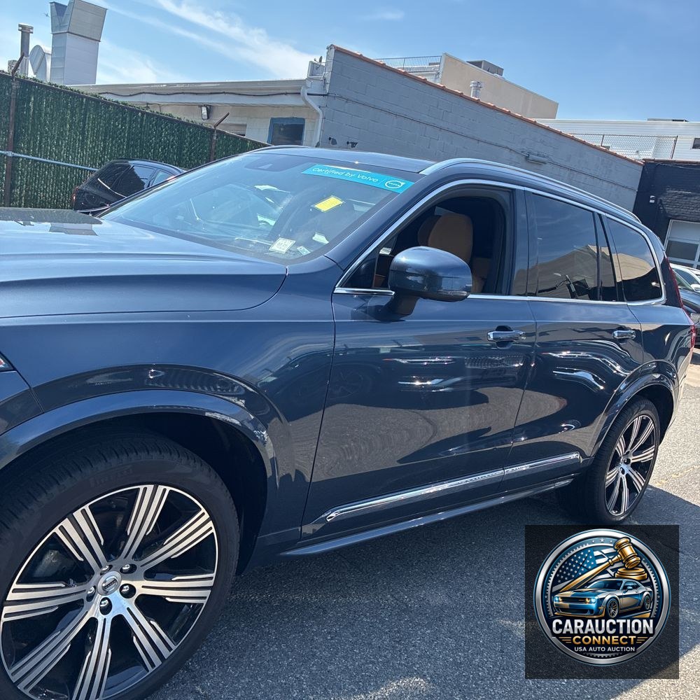 2022 Volvo XC90 T6 - Inscription