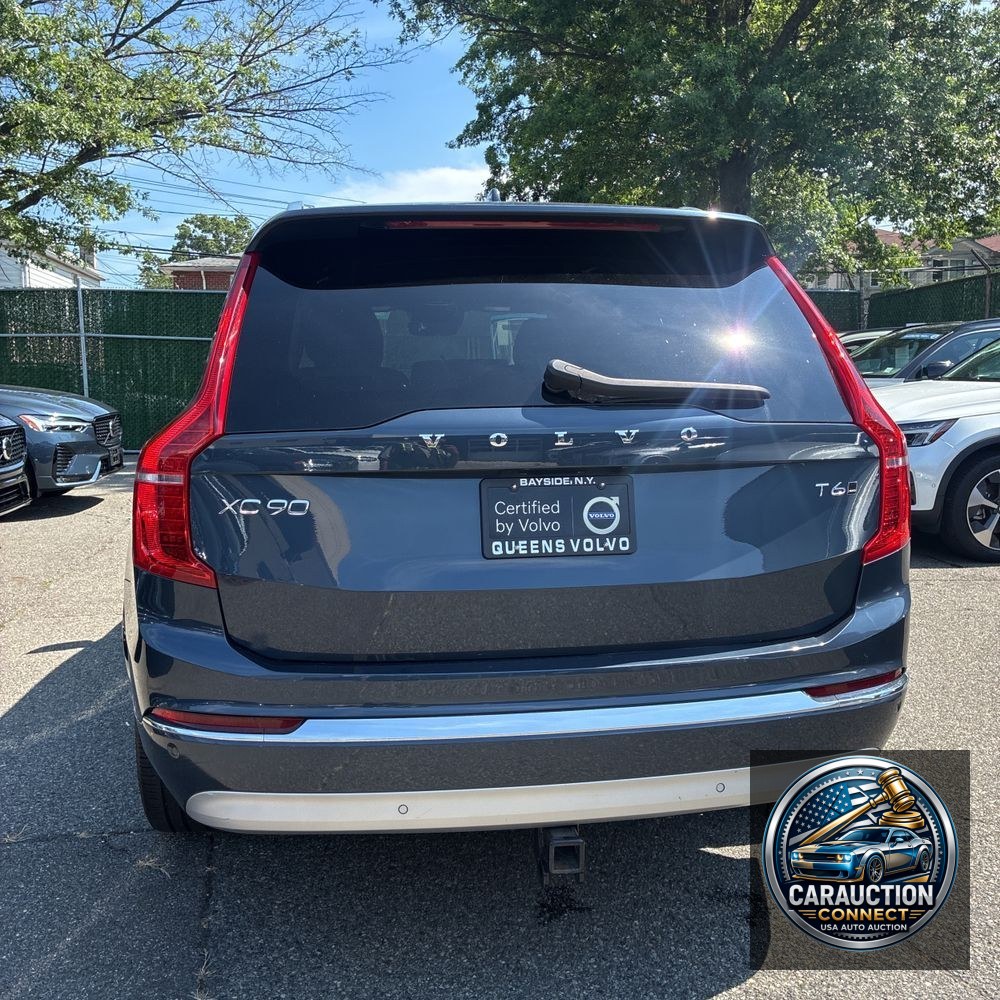2022 Volvo XC90 T6 - Inscription
