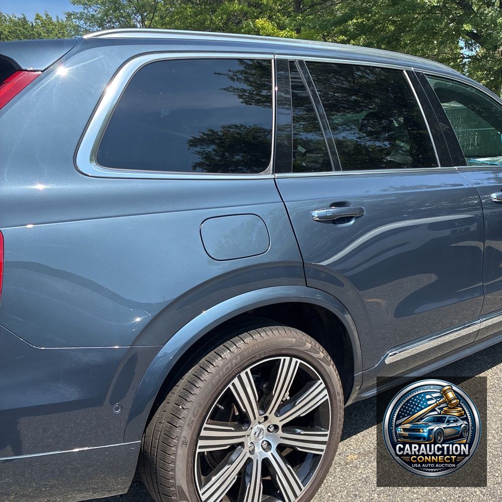 2022 Volvo XC90 T6 - Inscription