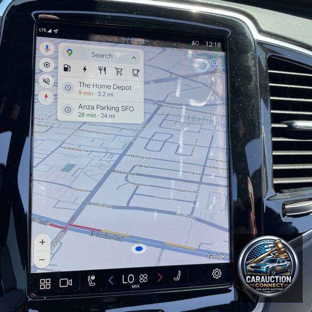 2023 Volvo XC90 T8 - Ultimate