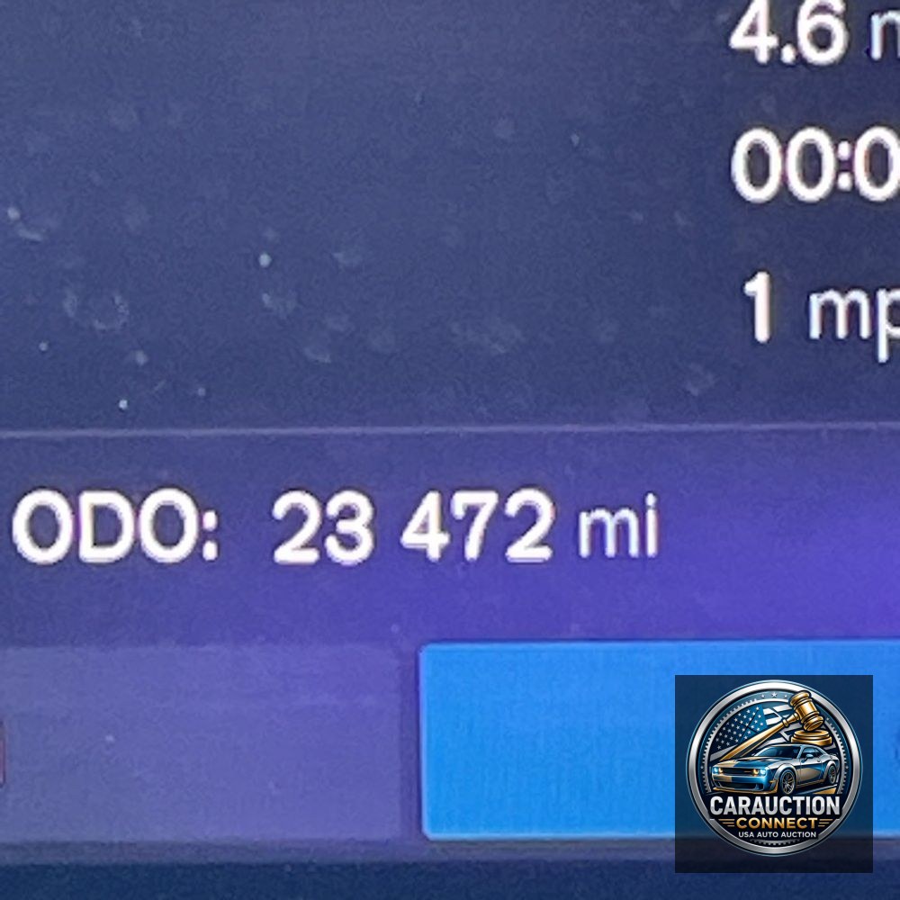 2023 Volvo XC90 T8 - Ultimate
