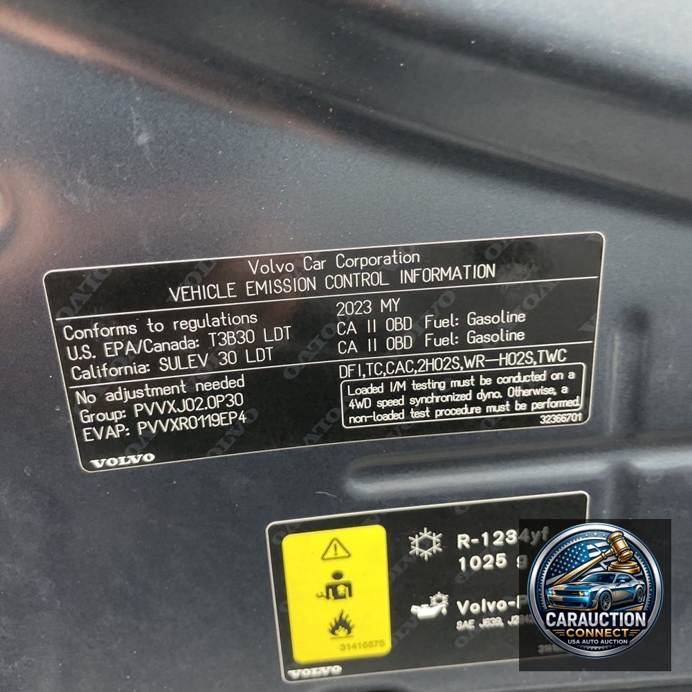 2023 Volvo XC90 T8 - Ultimate