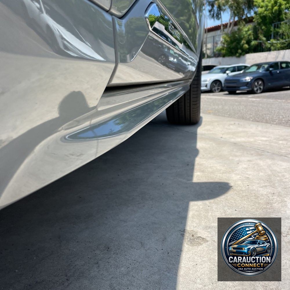 2024 Volvo XC90 T8 - Plus PHEV