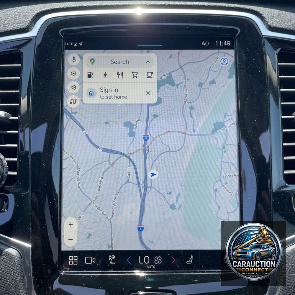 2024 Volvo XC90 T8 - Plus PHEV