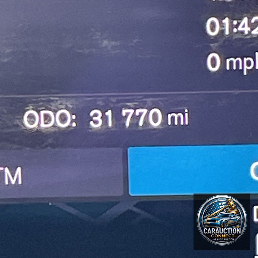 2024 Volvo XC90 T8 - Plus PHEV