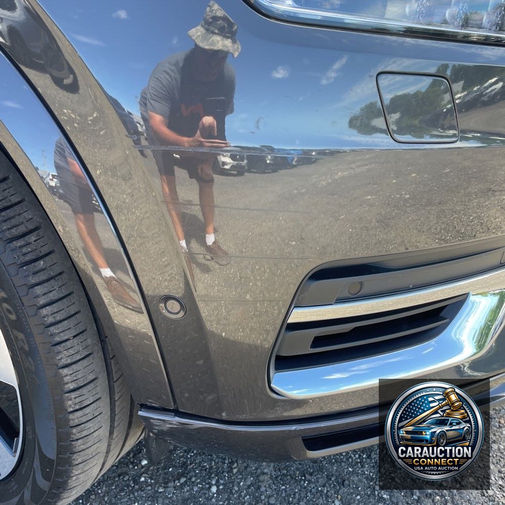 2024 Volvo XC90 T8 - Plus PHEV