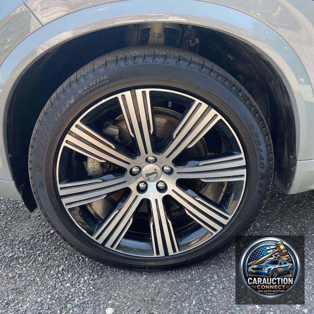 2024 Volvo XC90 T8 - Ultimate PHEV