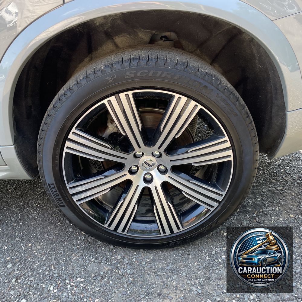 2024 Volvo XC90 T8 - Ultimate PHEV