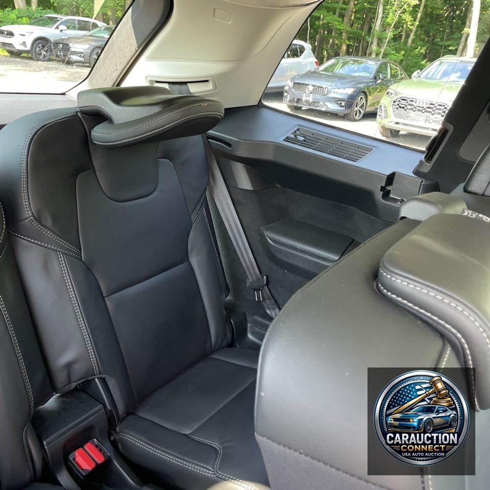 2024 Volvo XC90 T8 - Ultimate PHEV