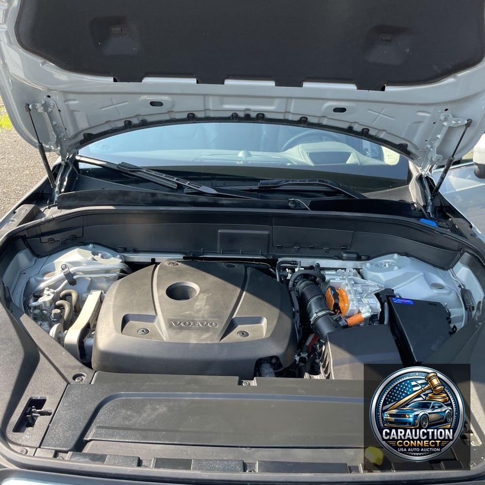 2024 Volvo XC90 T8 - Ultimate PHEV