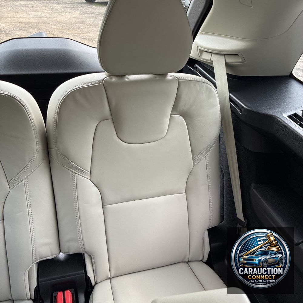 2024 Volvo XC90 T8 - Ultimate PHEV