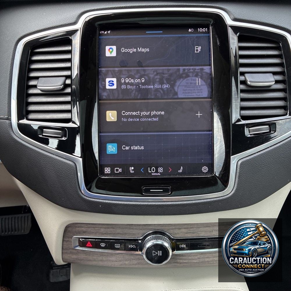 2024 Volvo XC90 T8 - Ultimate PHEV