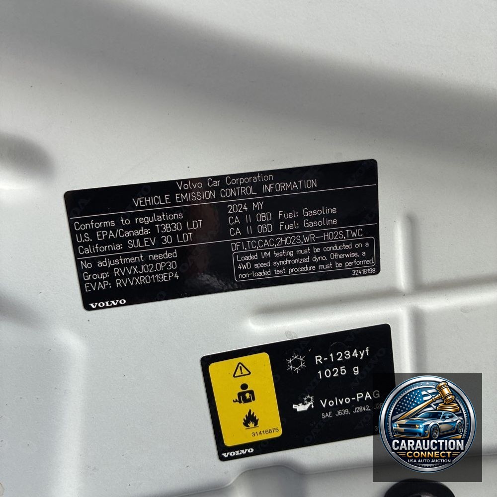 2024 Volvo XC90 T8 - Ultimate PHEV
