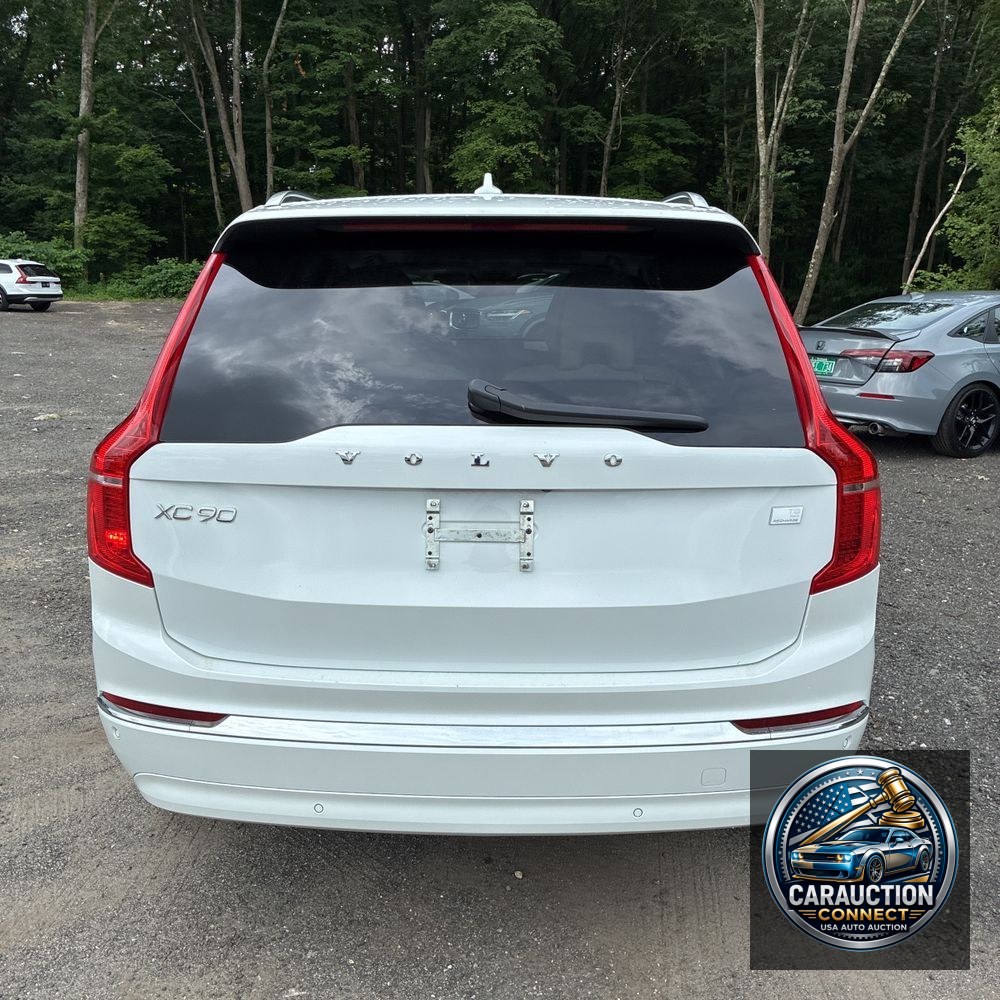 2024 Volvo XC90 T8 - Ultimate PHEV