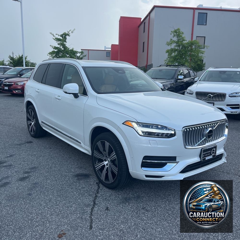 2024 Volvo XC90 T8 - Ultimate PHEV