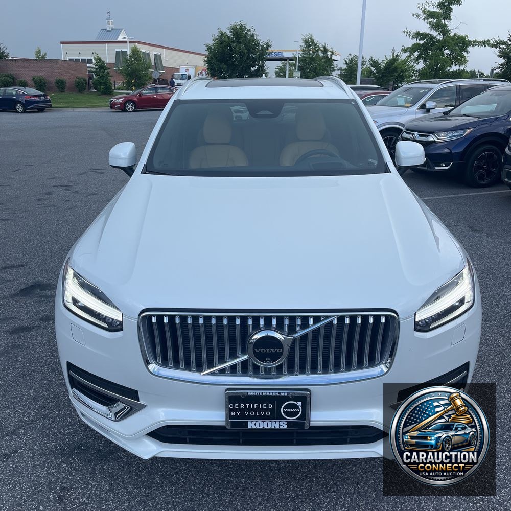 2024 Volvo XC90 T8 - Ultimate PHEV