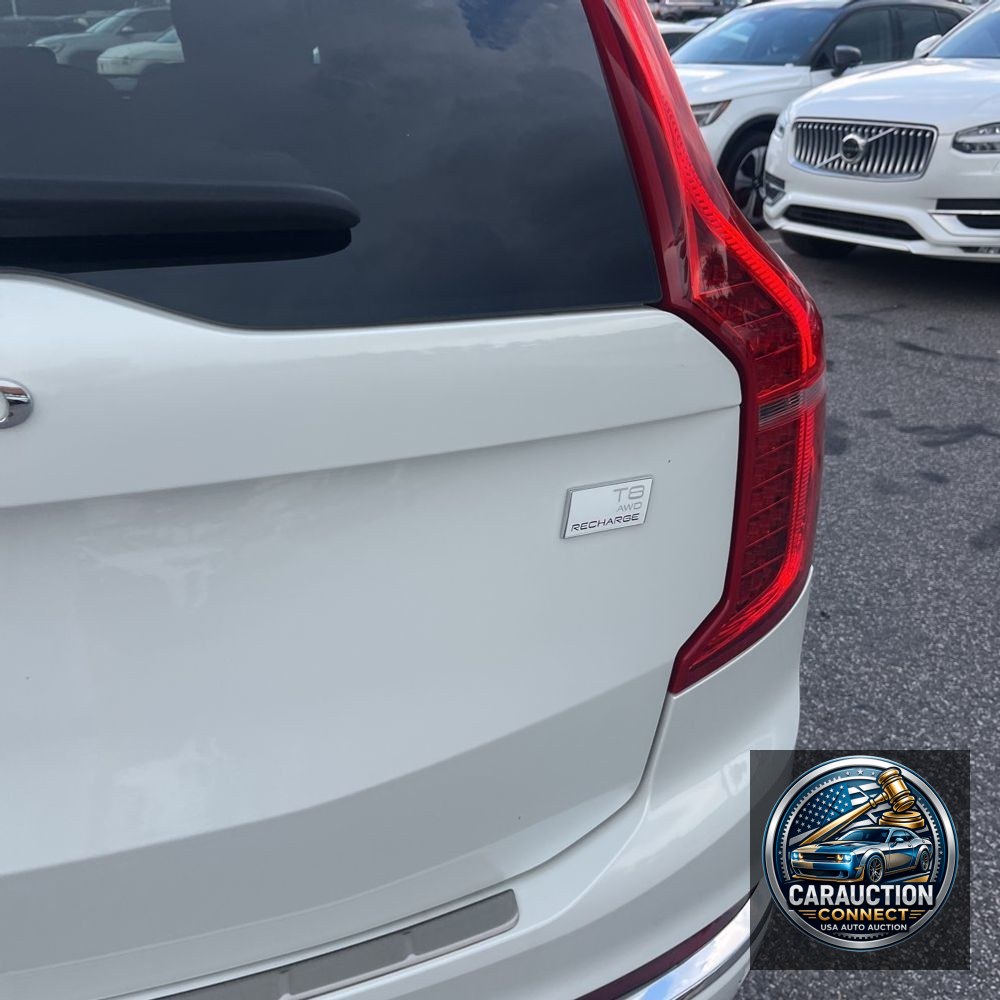 2024 Volvo XC90 T8 - Ultimate PHEV