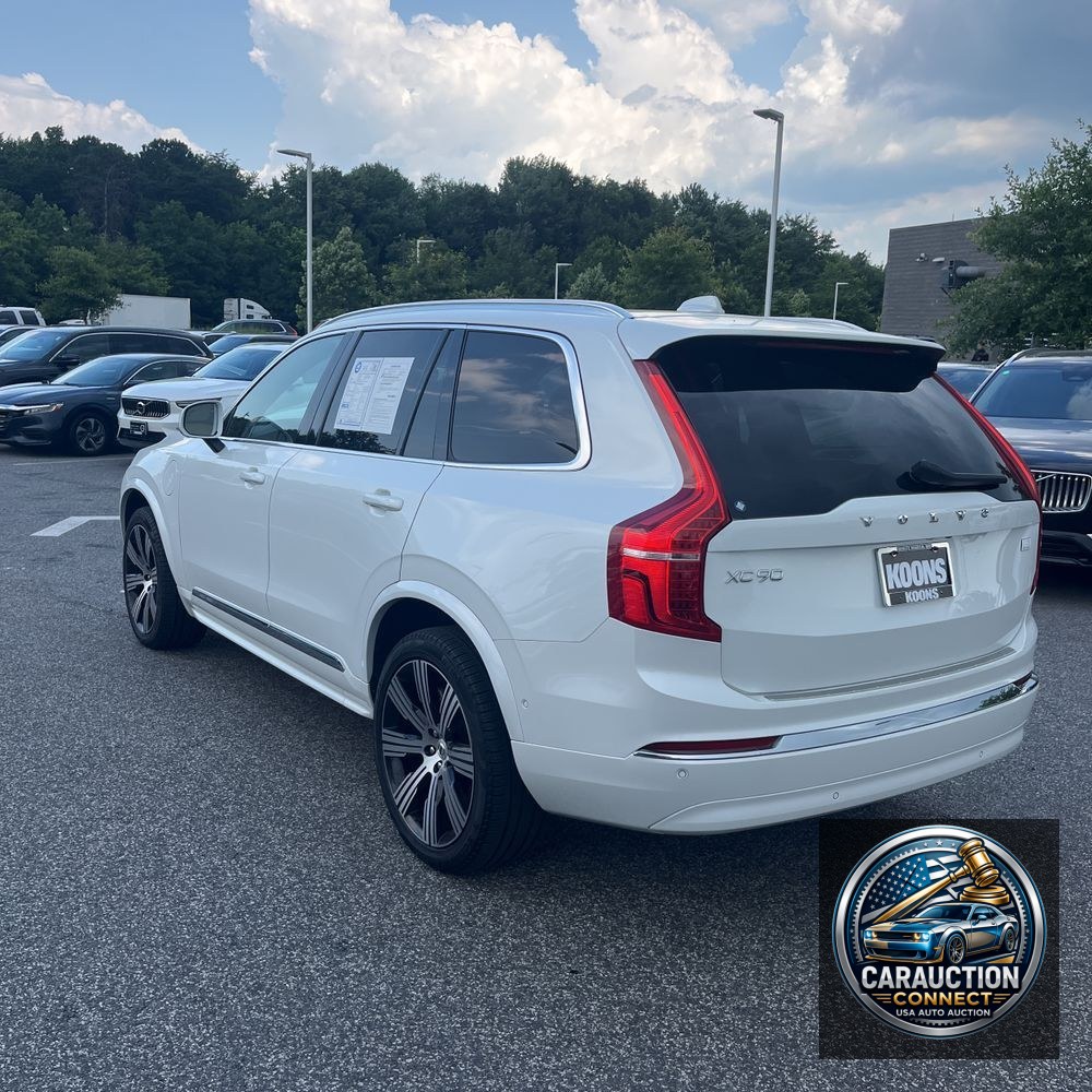 2024 Volvo XC90 T8 - Ultimate PHEV