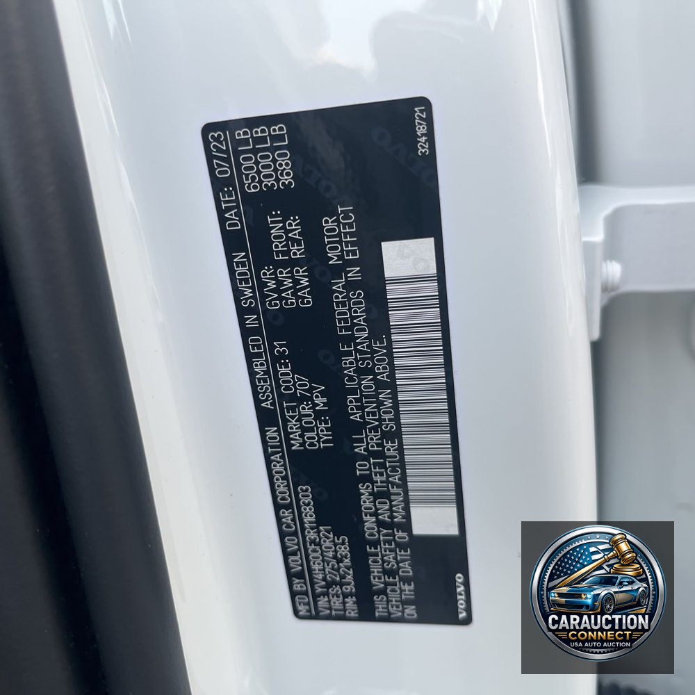 2024 Volvo XC90 T8 - Ultimate PHEV