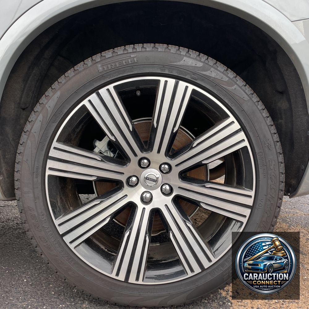 2024 Volvo XC90 T8 - Ultimate PHEV