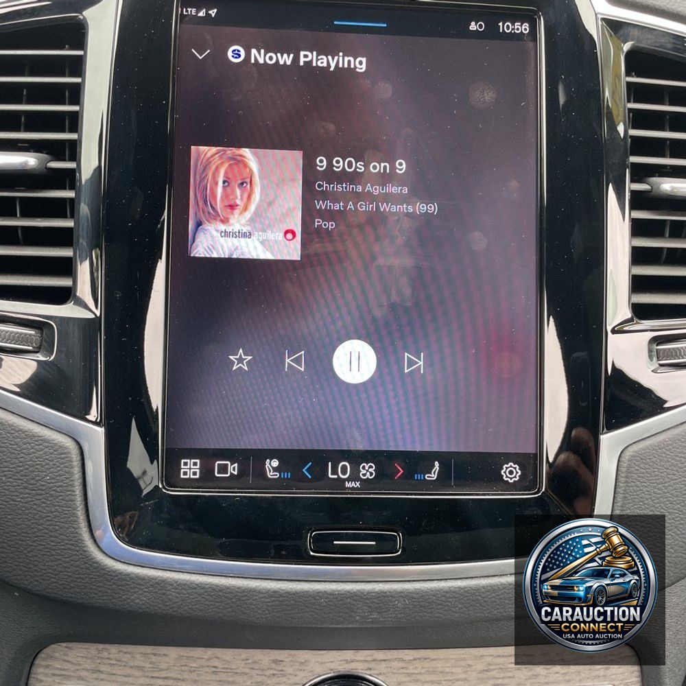 2024 Volvo XC90 T8 - Ultimate PHEV